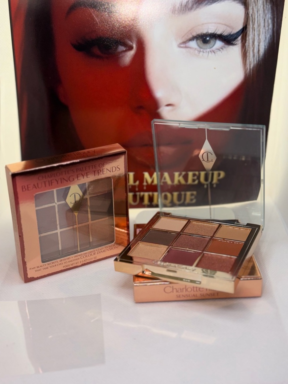 CHARLOTTE'S PALETTE OF BEAUTIFYING EYE TRENDS -SENSUAL SUNSET
